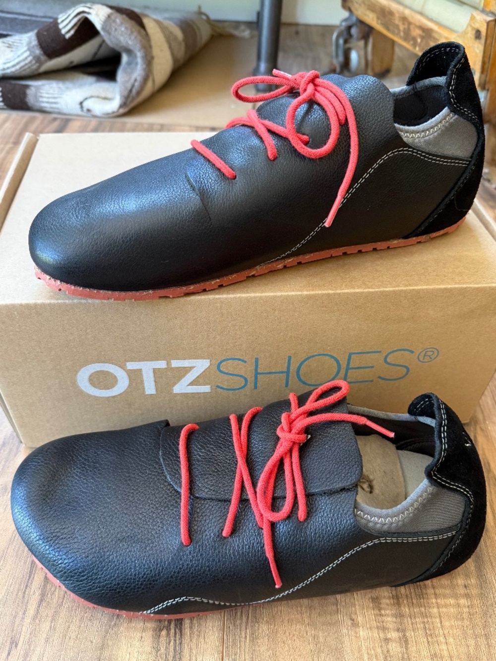 OTZ1 Superslick Lace-Up Shoe